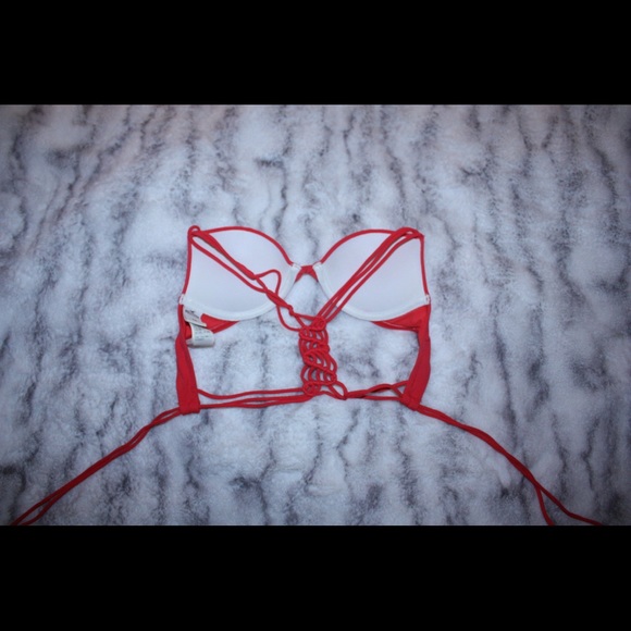 Hollister bathing suit top. - Picture 2 of 3